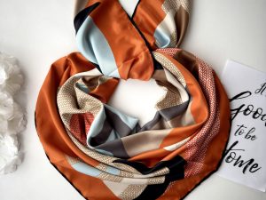 بلونا اسکارف 16