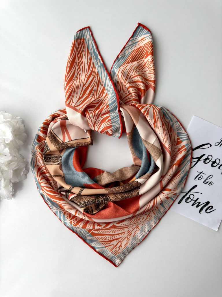 بلونا اسکارف 18