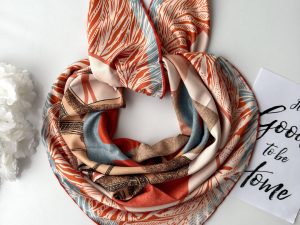 بلونا اسکارف 18