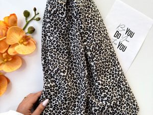 شال سیا اسکارف 4 فصل پلنگی کد17 یوز ایرانی 2