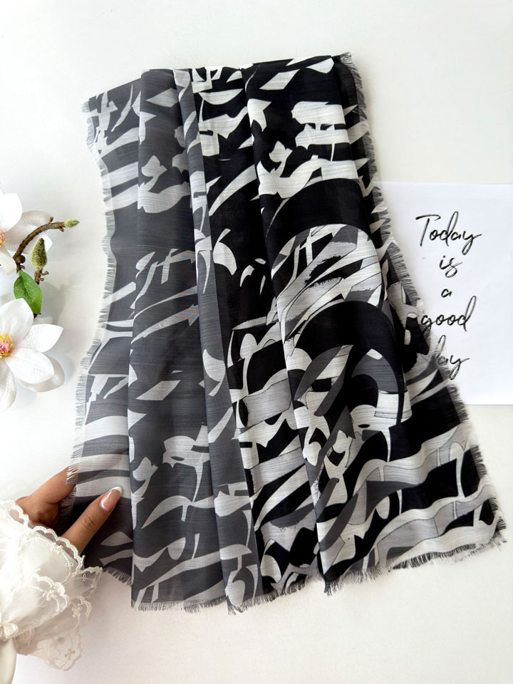 شال سوپر نخ لینن طرح نستعلیق دور ریشه سوزنی کد 18